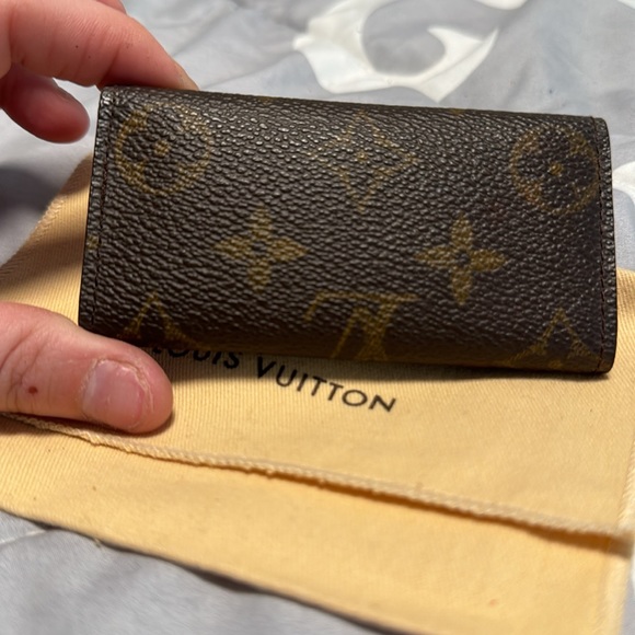 Louis Vuitton key cles - Picture 8 of 12